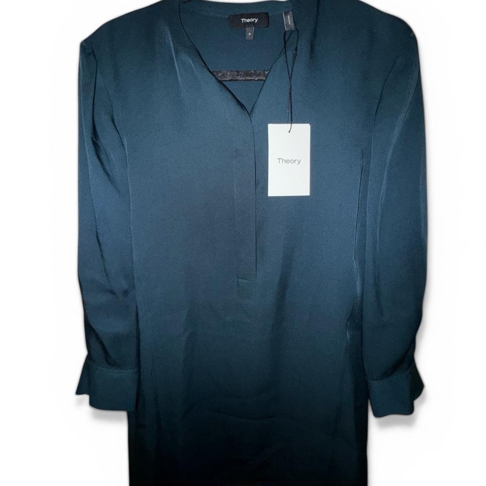 Theory Men's Teal V-Neck Tunic Shirt